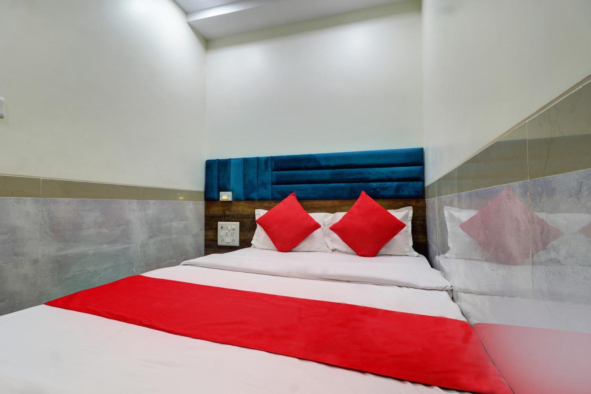 Hotel New Balaji Residency Mumbai Exterior foto