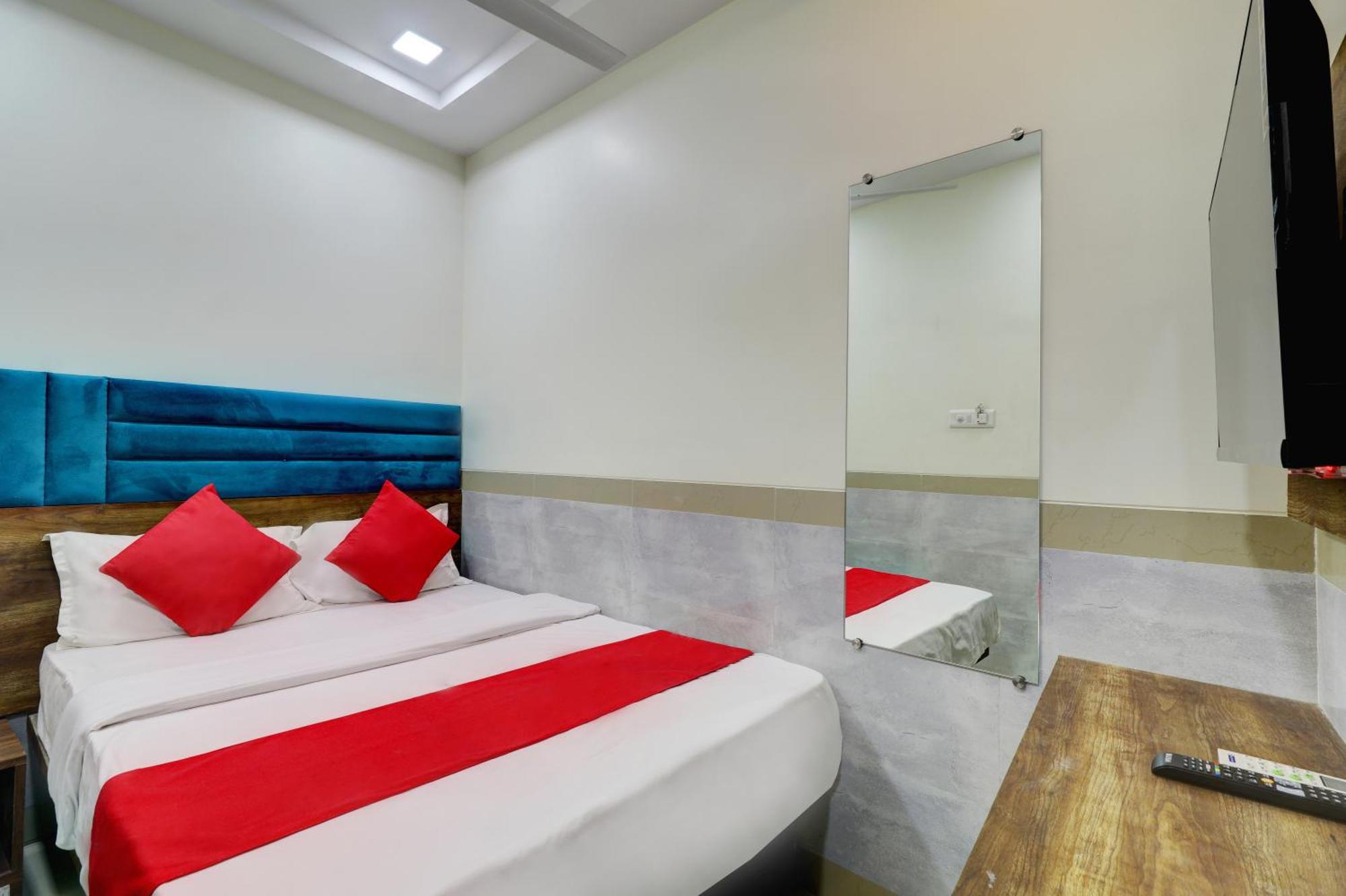 Hotel New Balaji Residency Mumbai Exterior foto